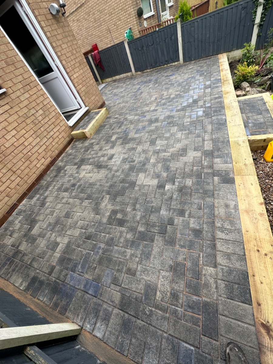 Driveway Specialist: Image 1